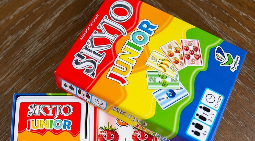 Skyjo Junior : idéal pour vos soirées familiales multigénérationnelles